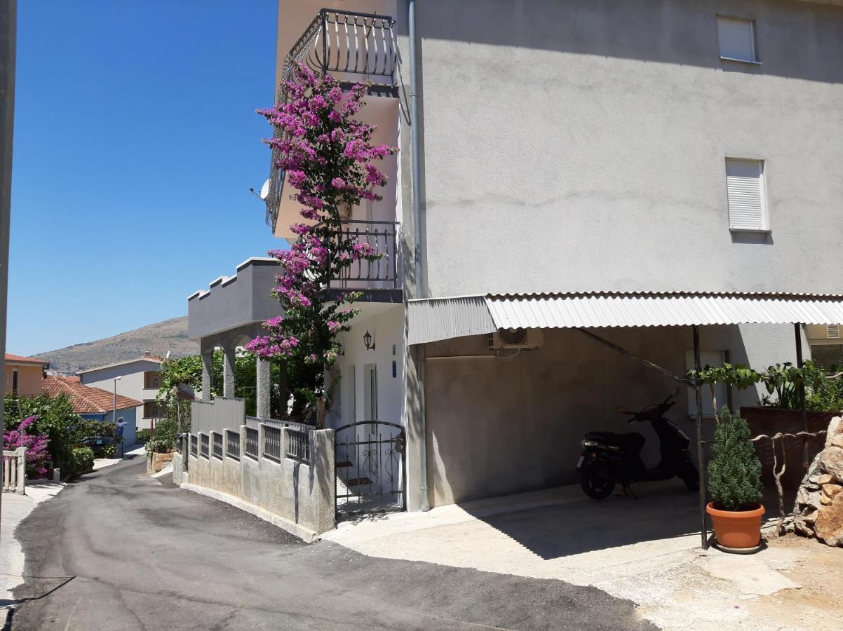 Apartment Luna Trogir Eksteriør bilde